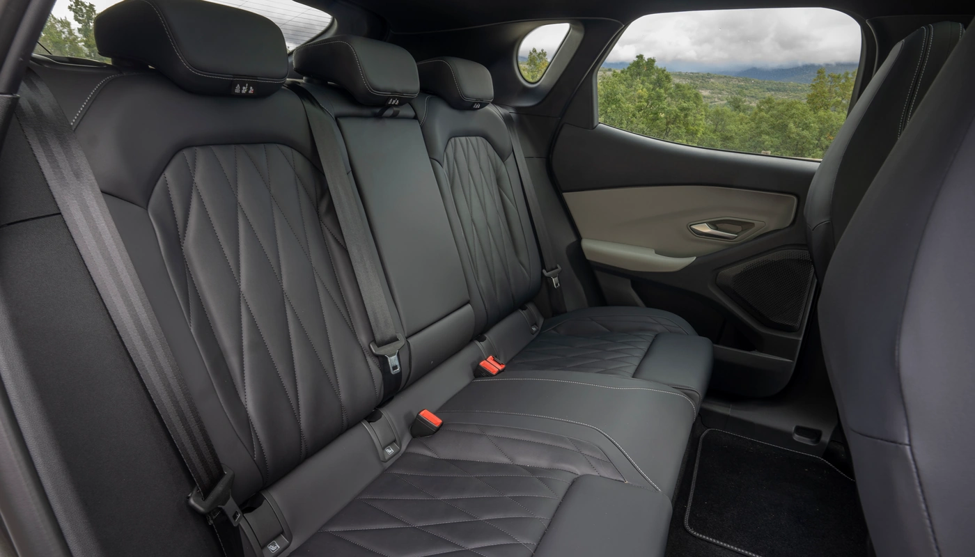 Ford Capri - Interior Asientos Traseros