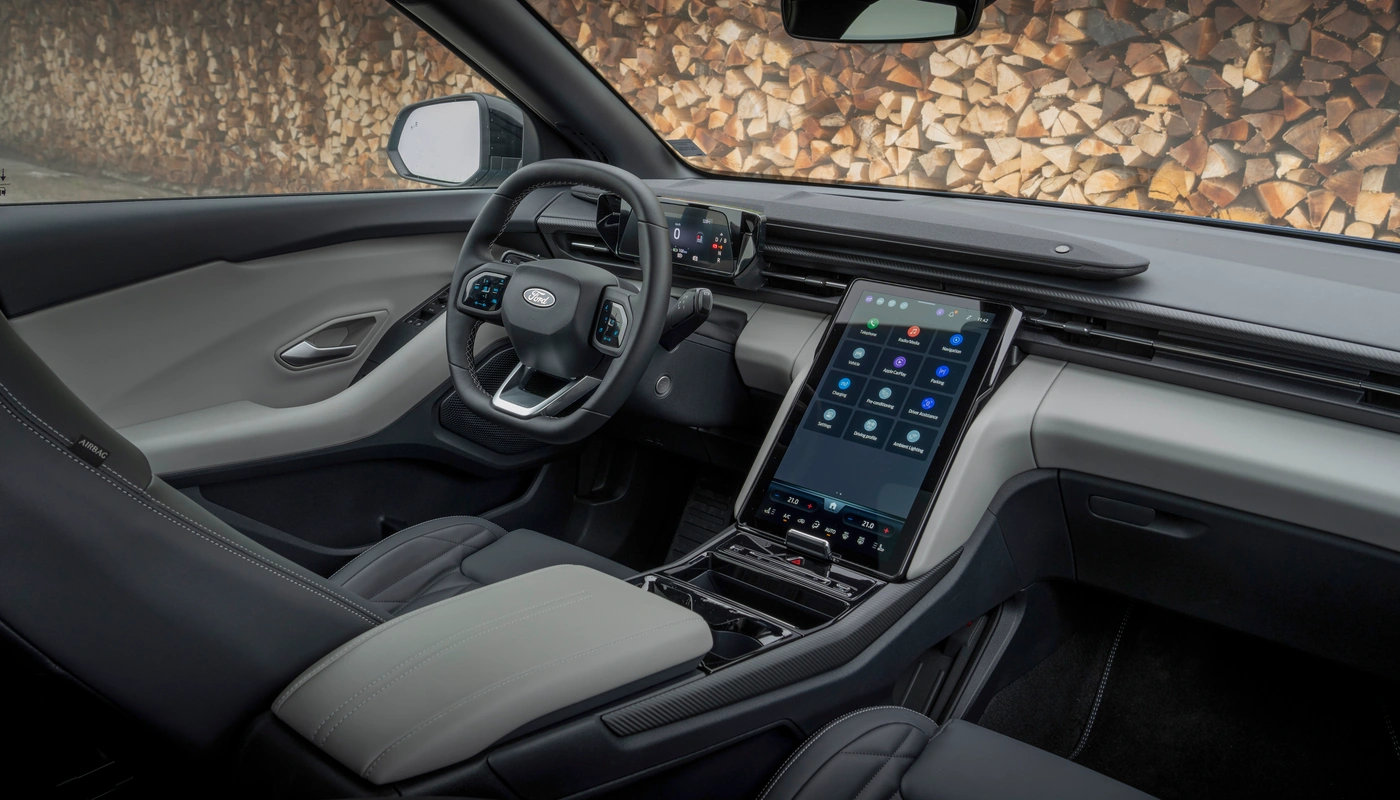 Ford Explorer - Interior Salpicadero Interior Pantalla Central Interior Volante