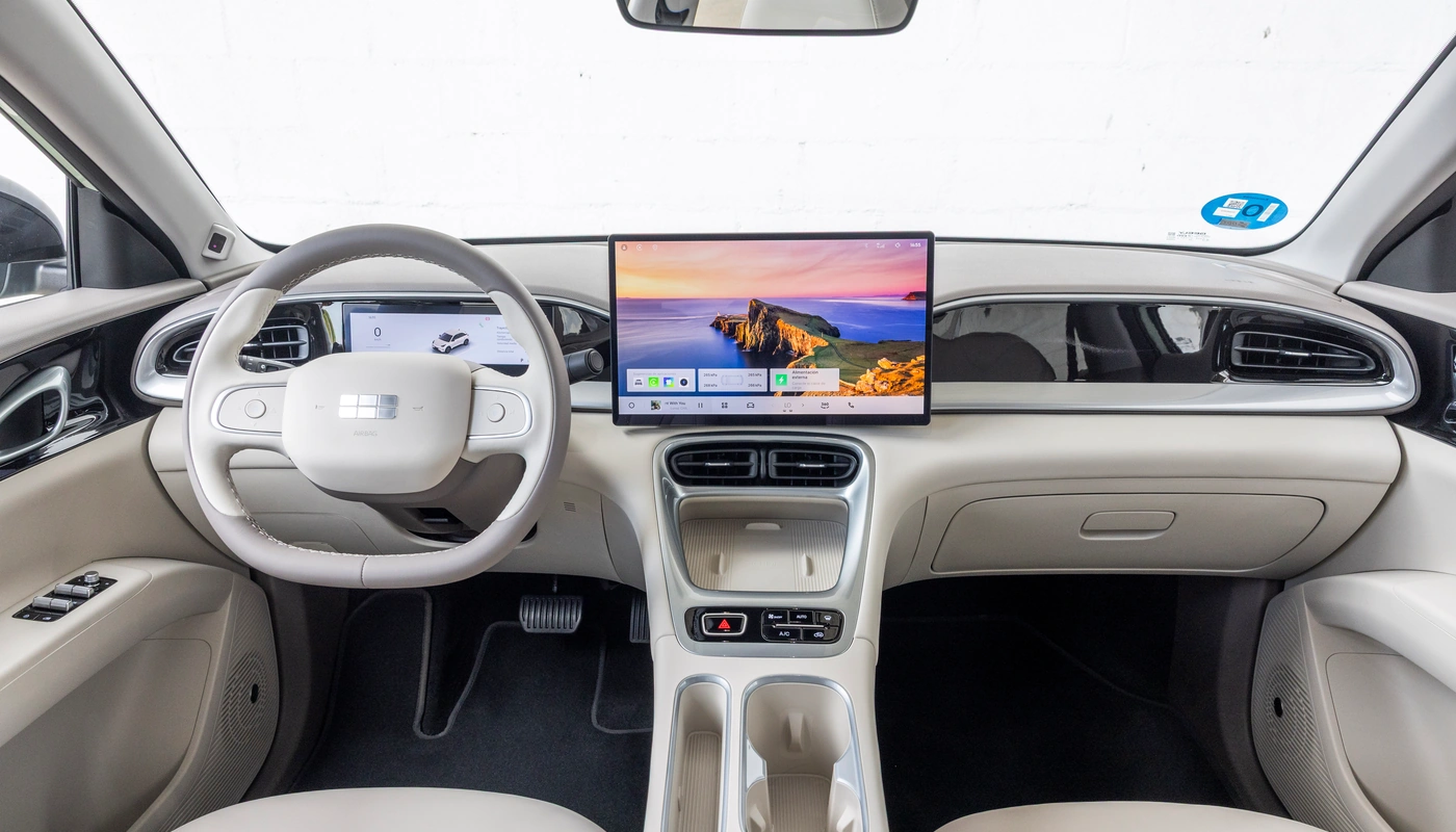 Geely E2 - Interior Detalle