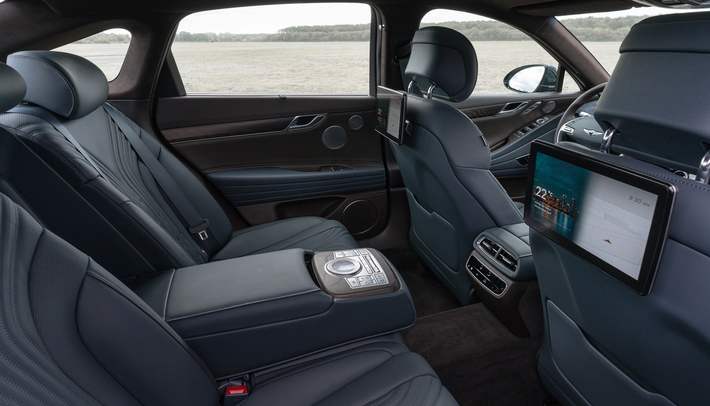 Genesis G80 - Interior Detalle