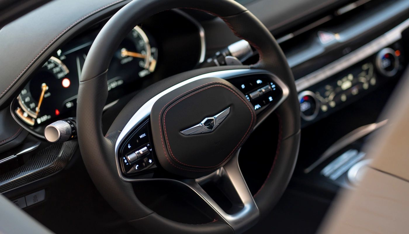 Genesis G80 - Interior Volante