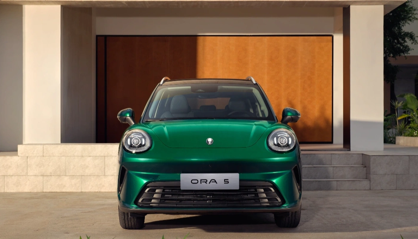 Gwm Ora 5 - Contexto Entorno Real Contexto Aparcado Exterior Frontal