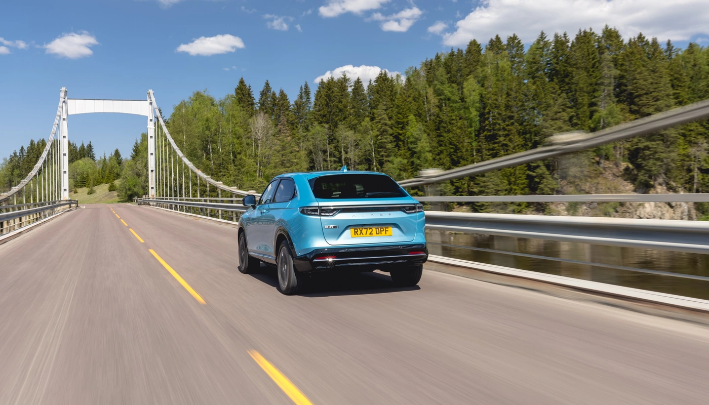 Honda Eny1 - Contexto Entorno Real Contexto Conduciendo Exterior Trasera Derecha