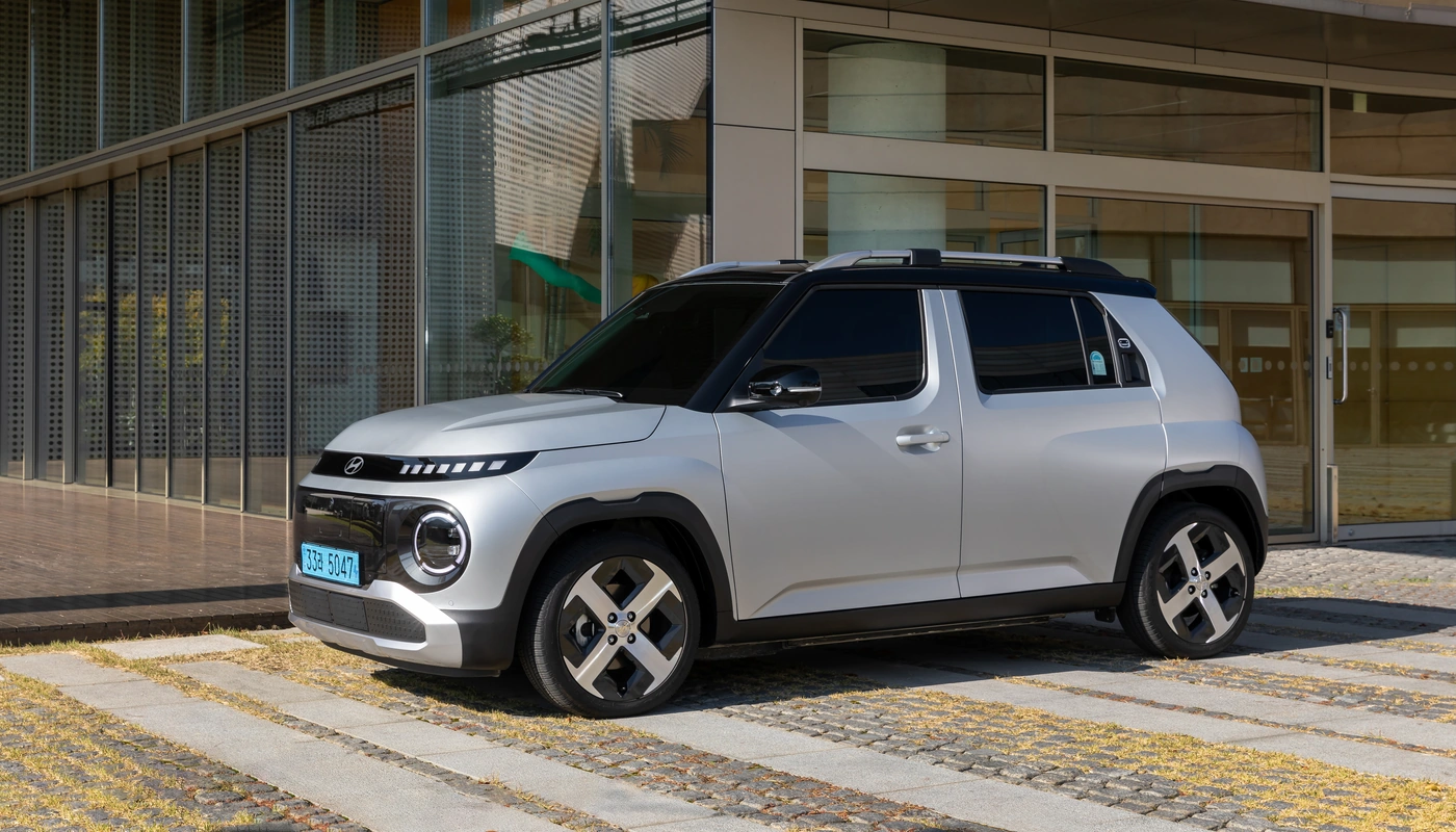 Hyundai Inster - Contexto Entorno Real Contexto Aparcado Exterior Lateral Izquierda