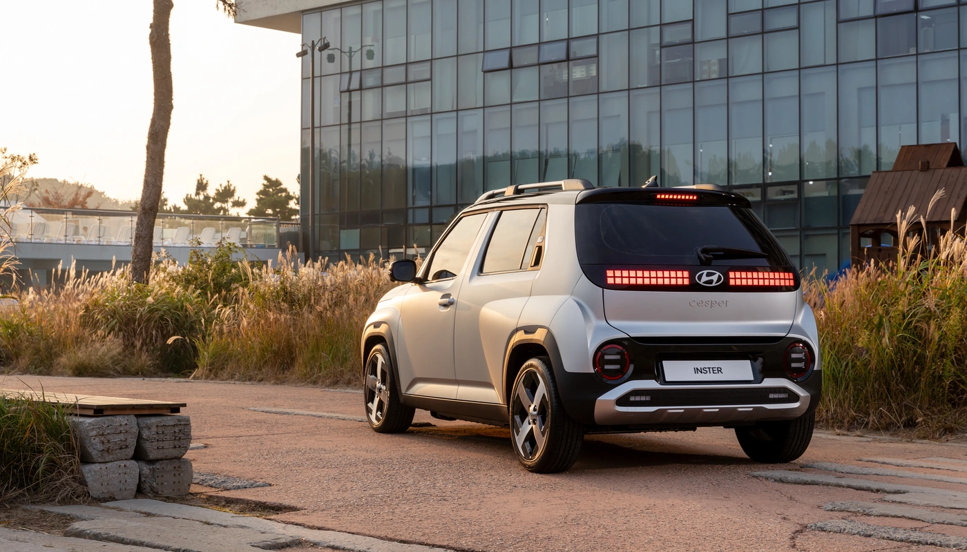 Hyundai Inster - Contexto Entorno Real Contexto Aparcado Exterior Trasera Derecha