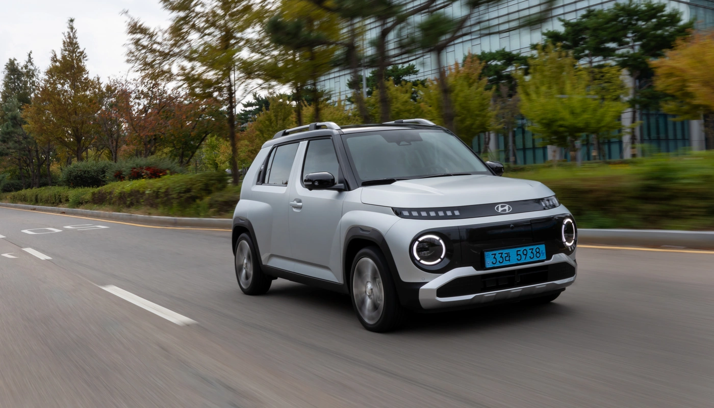 Hyundai Inster - Contexto Entorno Real Contexto Conduciendo Exterior Frontal Derecha