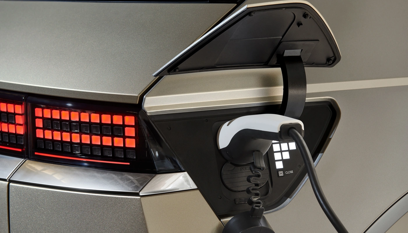 Hyundai Ioniq 5 - Carga Puerto Y Cable