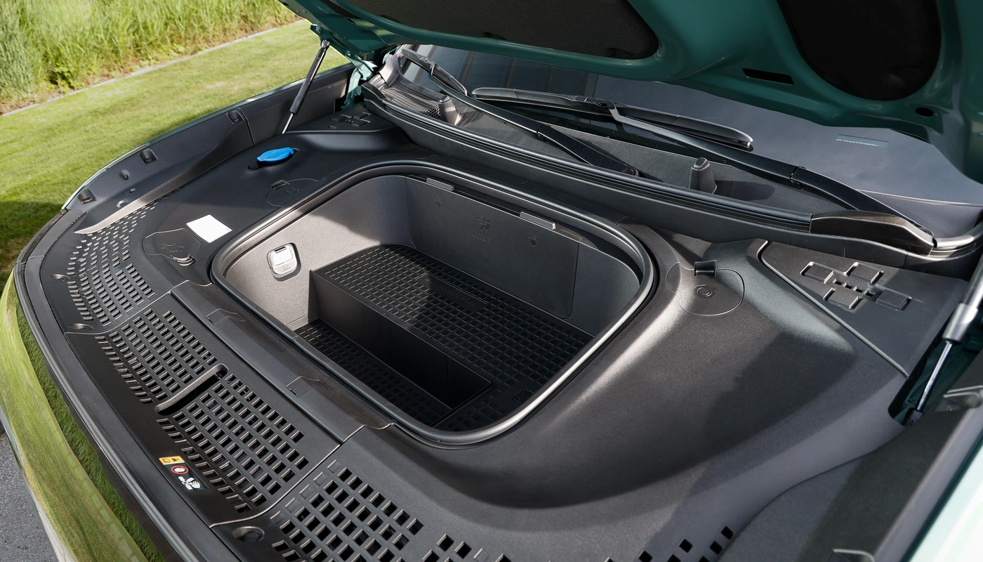 Hyundai Ioniq 9 - Almacenamiento Maletero Delantero
