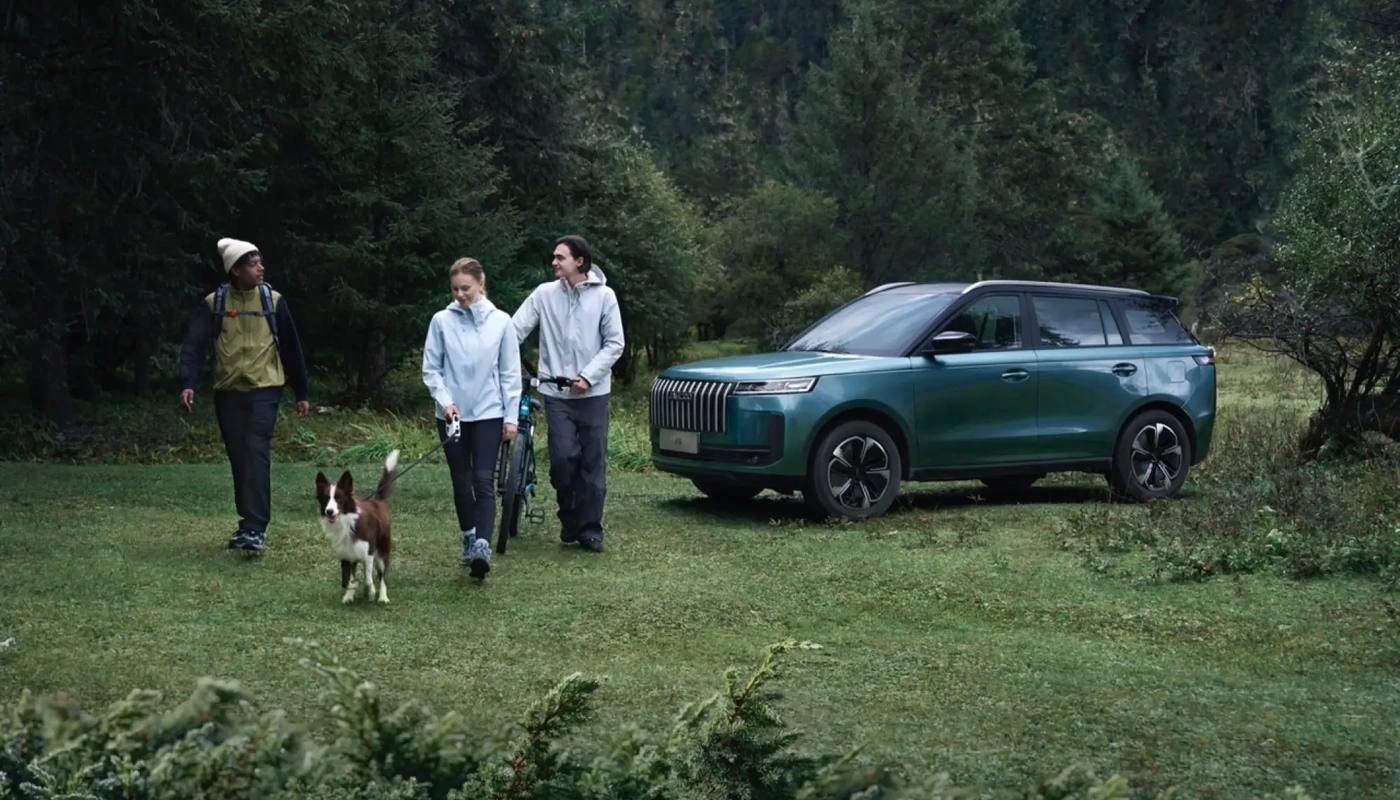 Jaecoo 5 Ev - Contexto Entorno Real Contexto Aparcado Exterior Lateral Izquierda