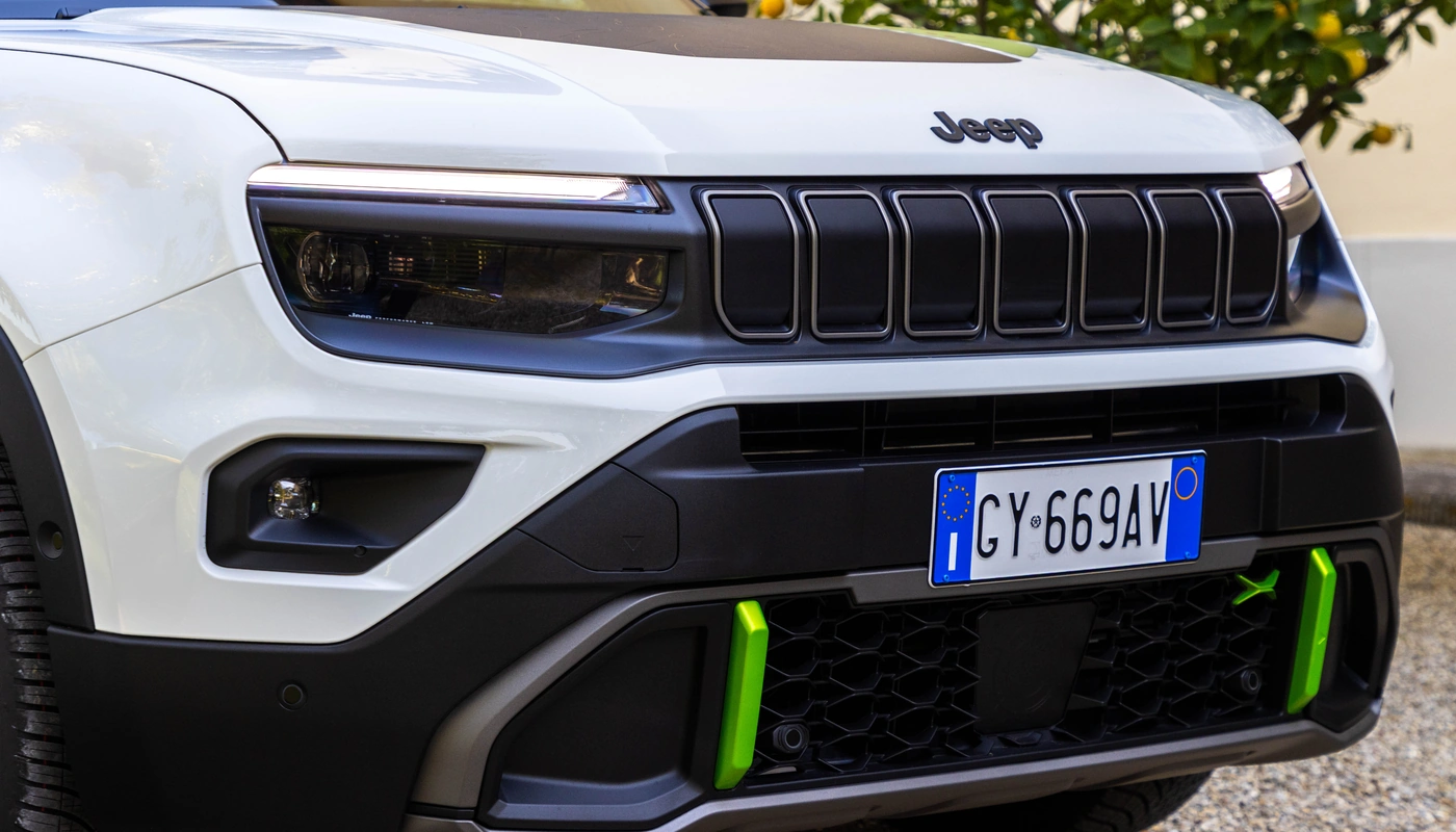 Jeep Avenger - Exterior Frontal Exterior Detalle