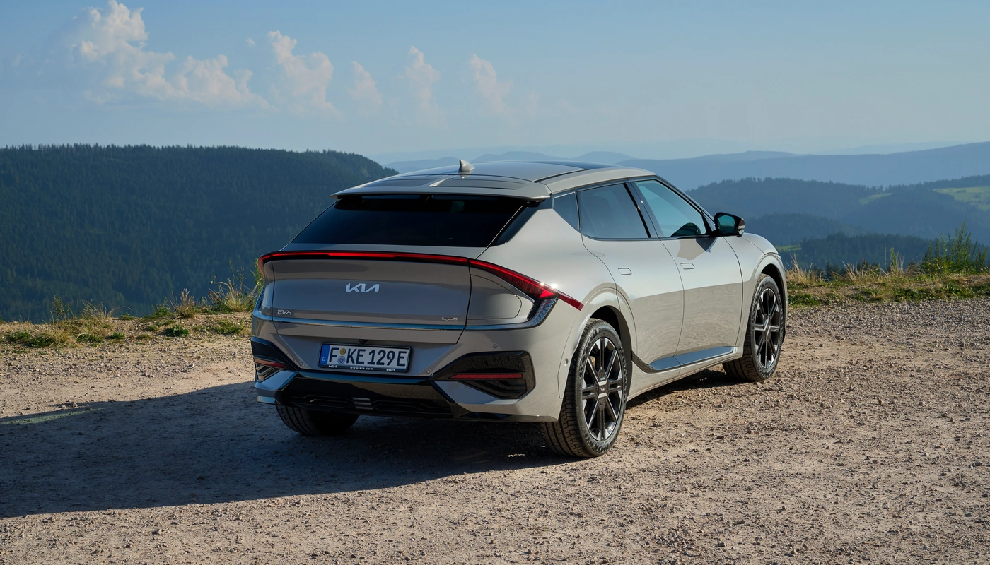 Kia Ev6 - Contexto Entorno Real Contexto Aparcado Exterior Trasera Izquierda