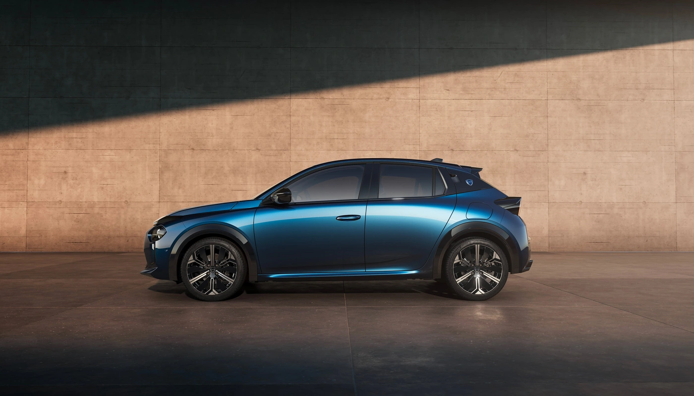 Lancia Ypsilon - Contexto Entorno Real Contexto Aparcado Exterior Lateral Izquierda