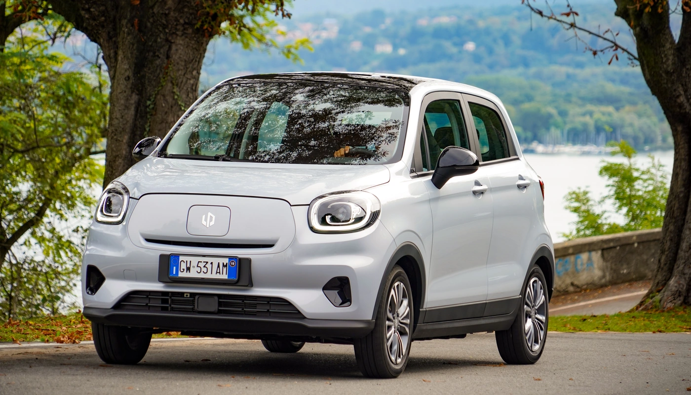 Leapmotor T03 - Contexto Entorno Real Contexto Aparcado Exterior Frontal Izquierda