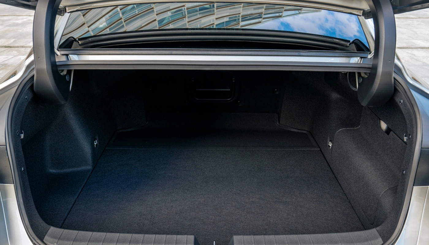 Lexus Es - Almacenamiento Maletero