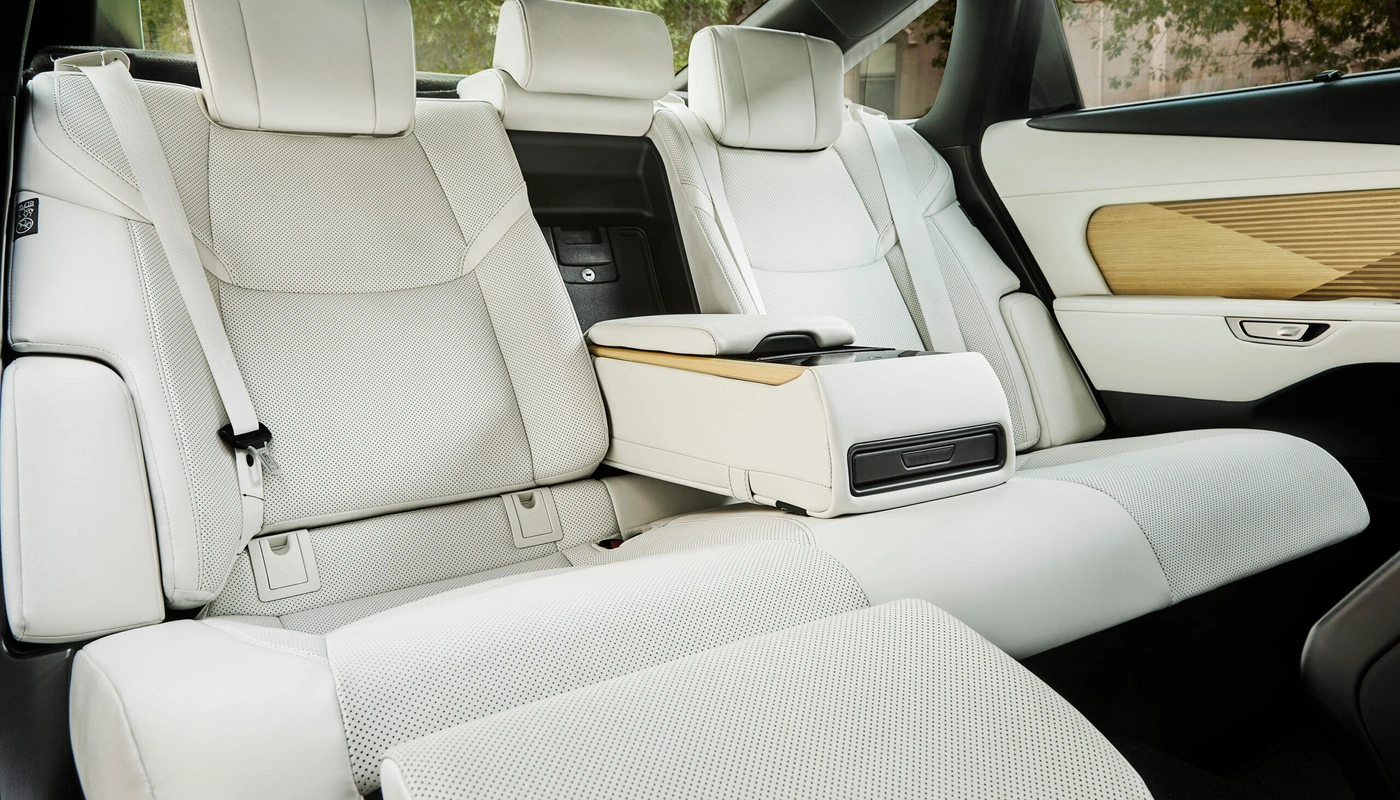 Lexus Es - Interior Asientos Traseros