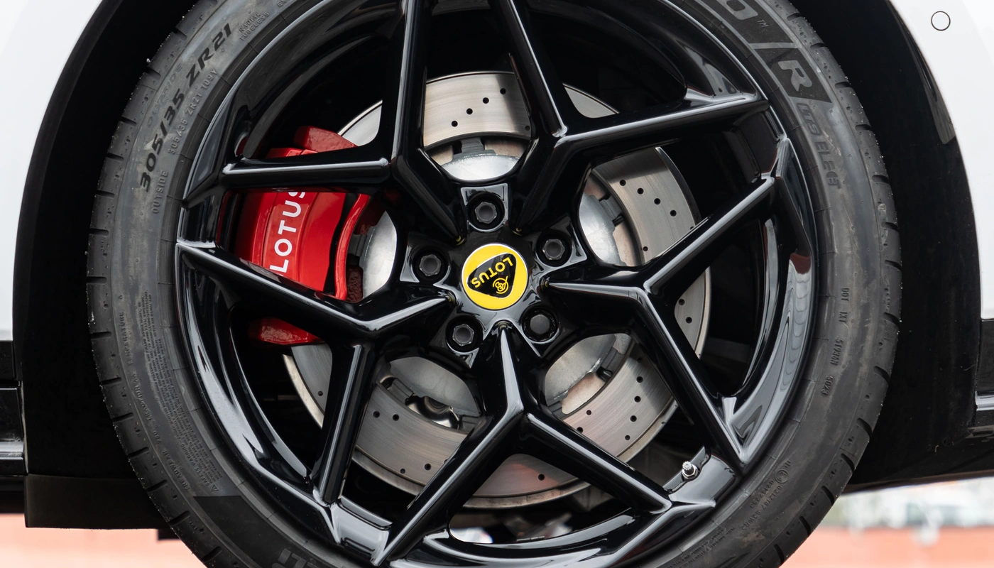 Lotus Emeya - Exterior Detalle