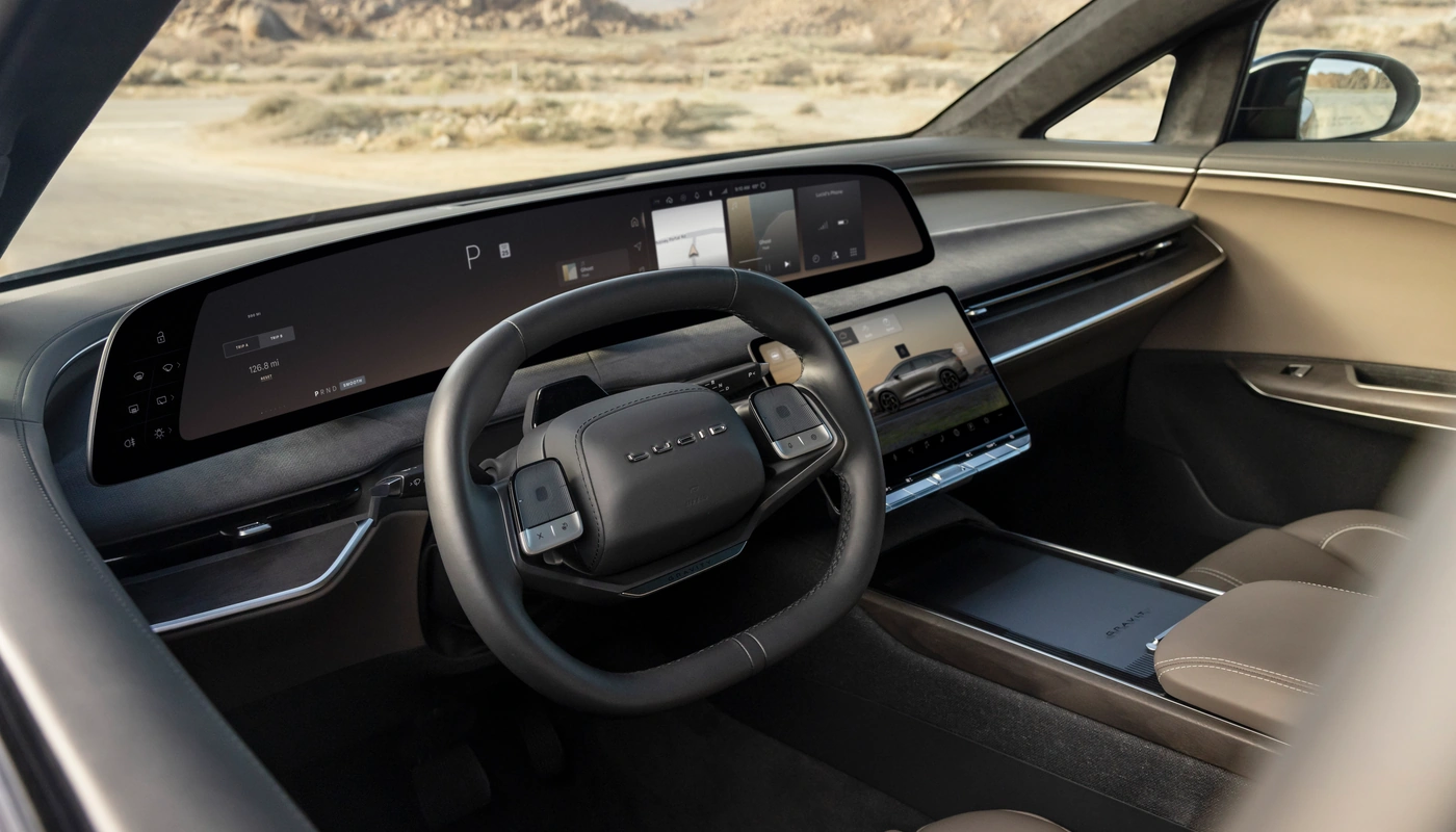 Lucid Gravity - Interior Salpicadero Interior Asientos Delanteros Interior Pantalla Central Interior Volante