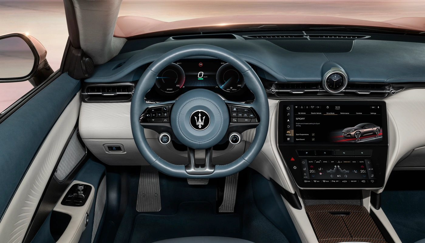 Maserati Grancabrio - Interior Pantalla Central Interior Volante