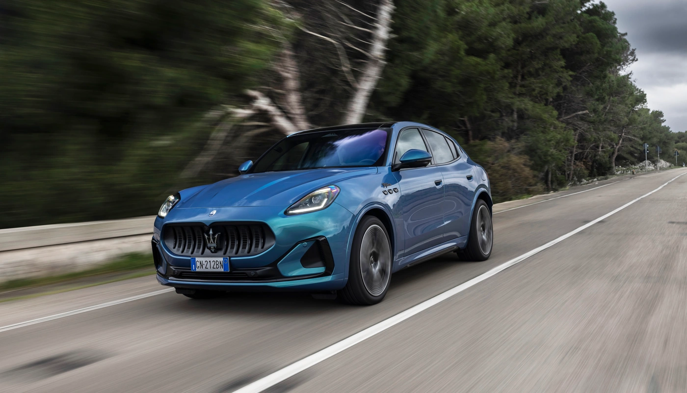 Maserati Grecale - Contexto Entorno Real Contexto Conduciendo Exterior Frontal Izquierda