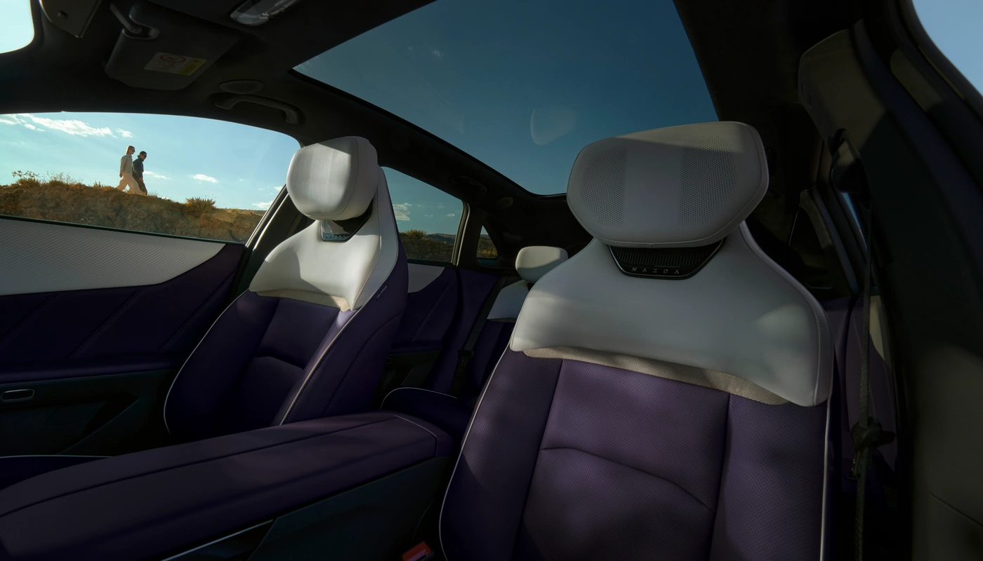 Mazda Cx 6e - Interior Asientos Delanteros