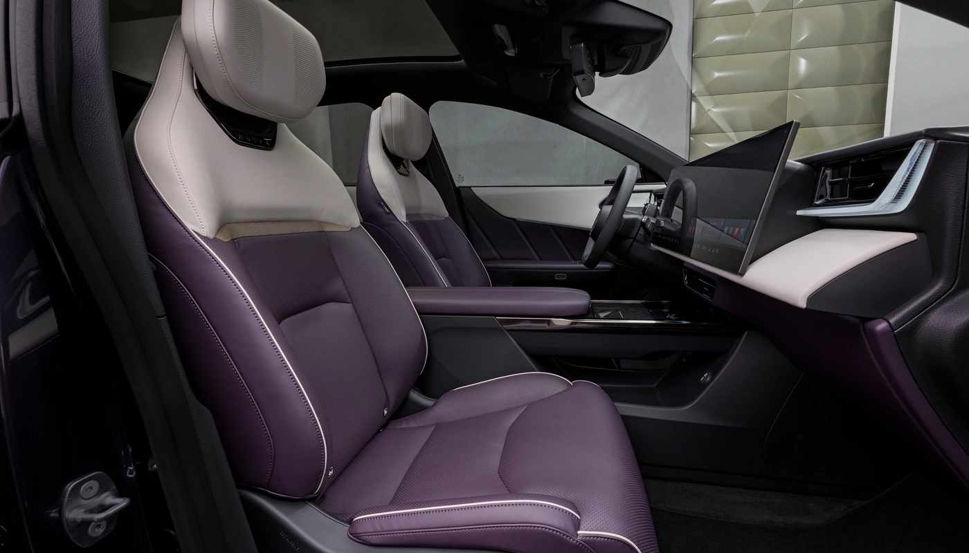 Mazda Cx 6e - Interior Asientos Delanteros