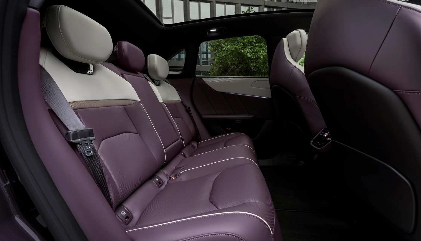 Mazda Cx 6e - Interior Asientos Traseros