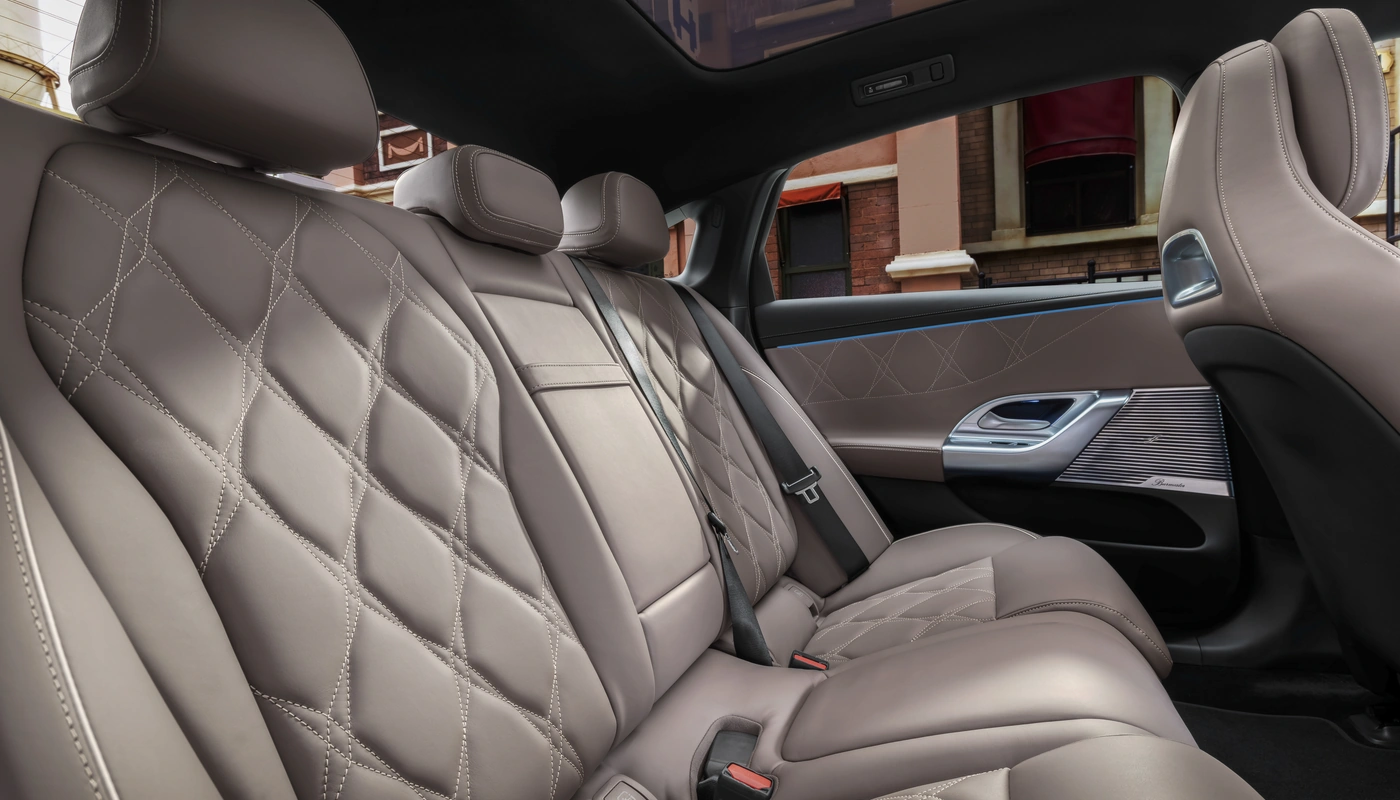 Mercedes Benz C - Interior Asientos Traseros