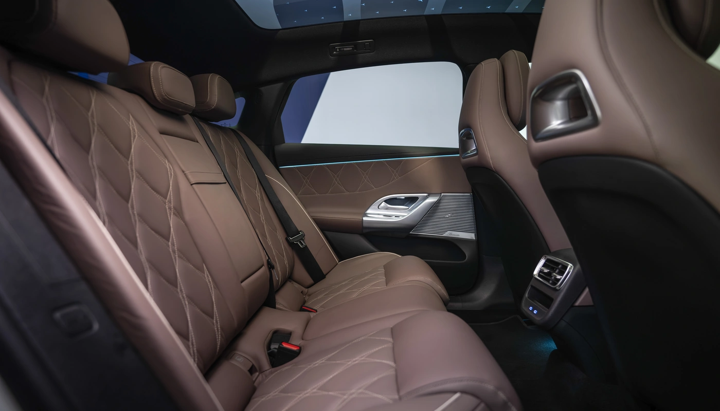 Mercedes Benz C - Interior Asientos Traseros