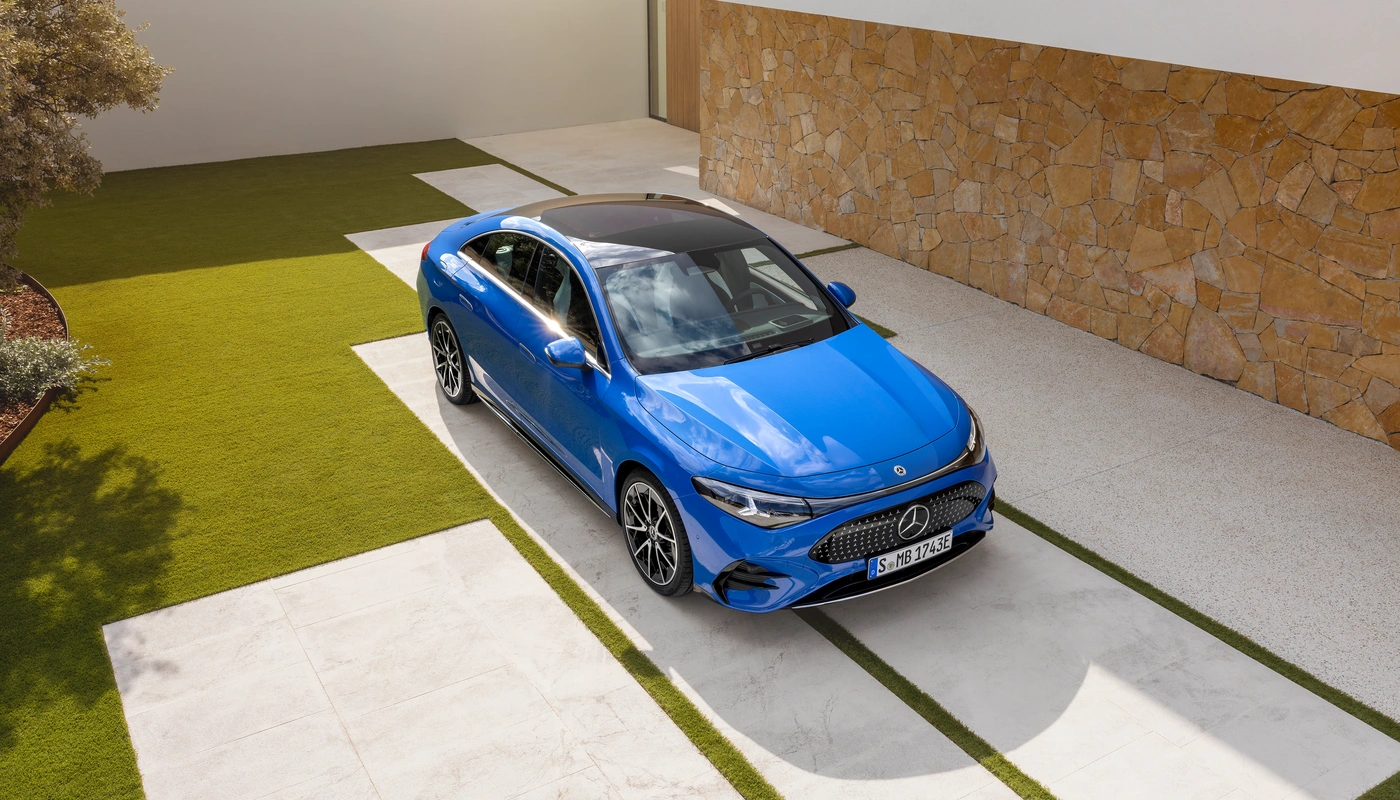 Mercedes Benz Cla - Contexto Entorno Real Contexto Aparcado Exterior Frontal Derecha Exterior Superior