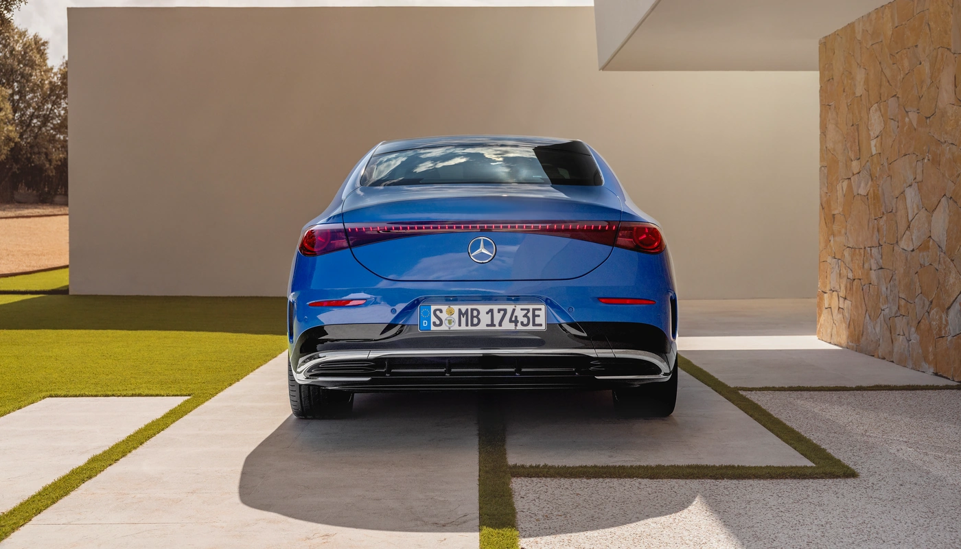 Mercedes Benz Cla - Contexto Entorno Real Contexto Aparcado Exterior Trasera