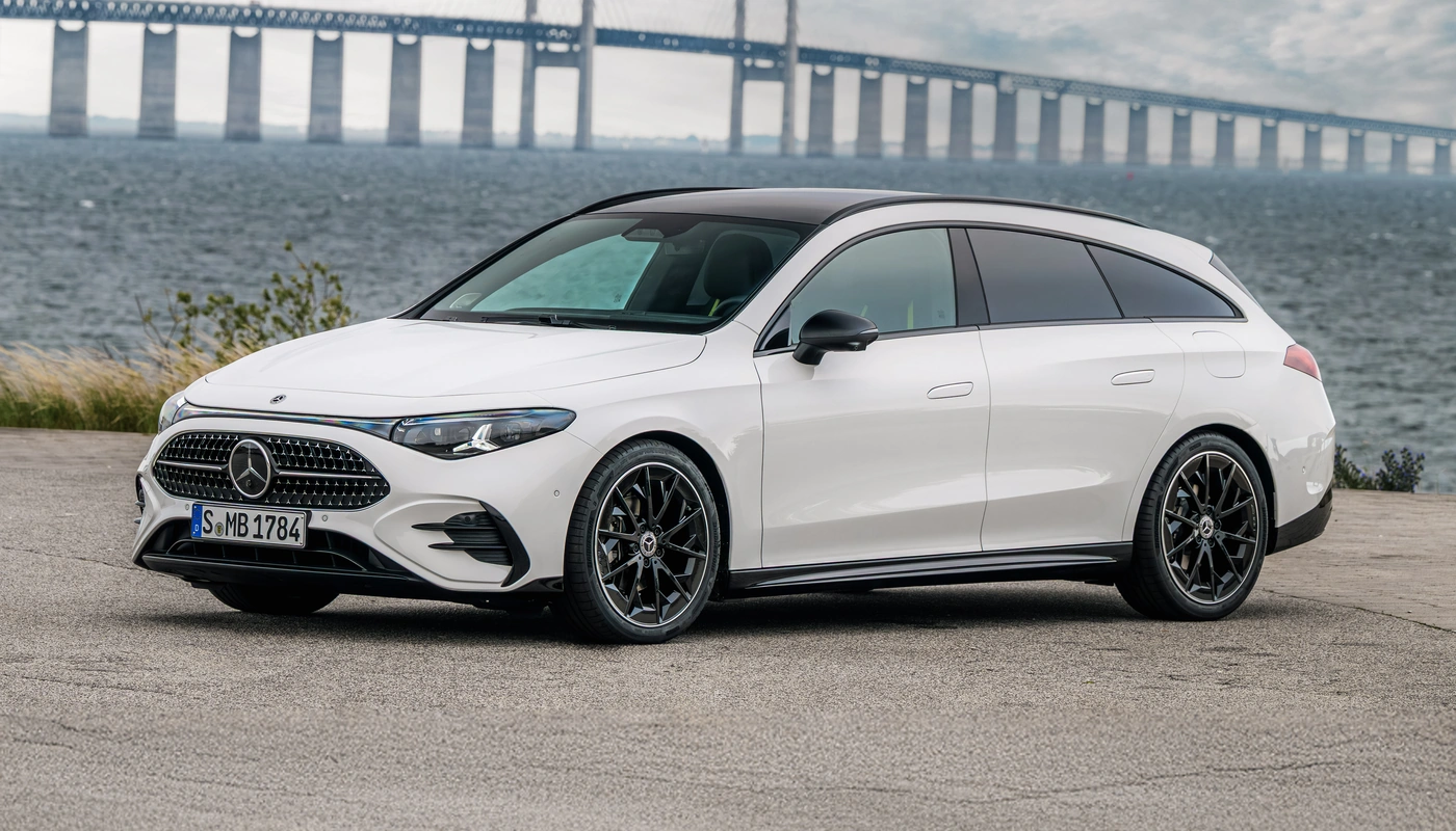 Mercedes Benz Cla Shooting Brake - Contexto Entorno Real Contexto Aparcado Exterior Lateral Izquierda