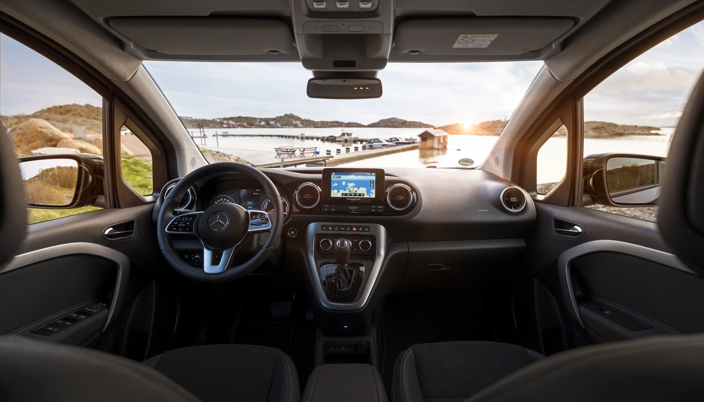 Mercedes Benz Eqt - Interior Salpicadero Interior Pantalla Central Interior Volante