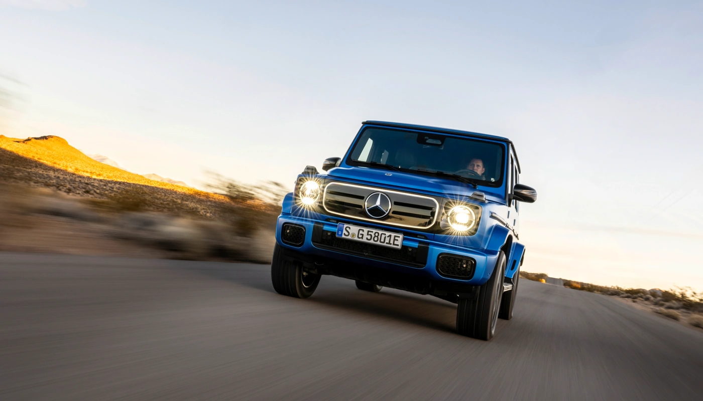 Mercedes Benz G - Contexto Entorno Real Contexto Conduciendo Exterior Frontal