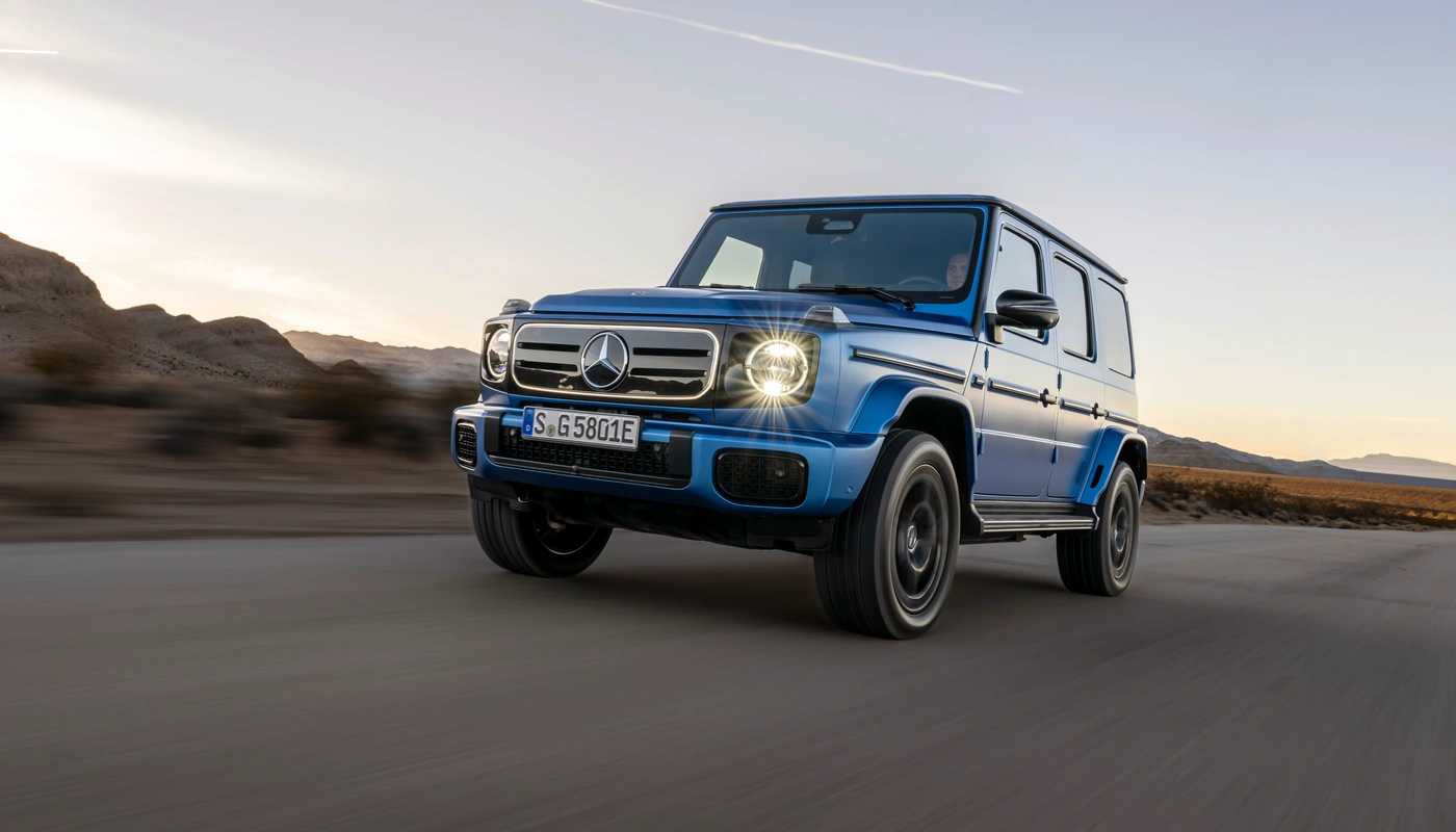 Mercedes Benz G - Contexto Entorno Real Contexto Conduciendo Exterior Frontal Izquierda