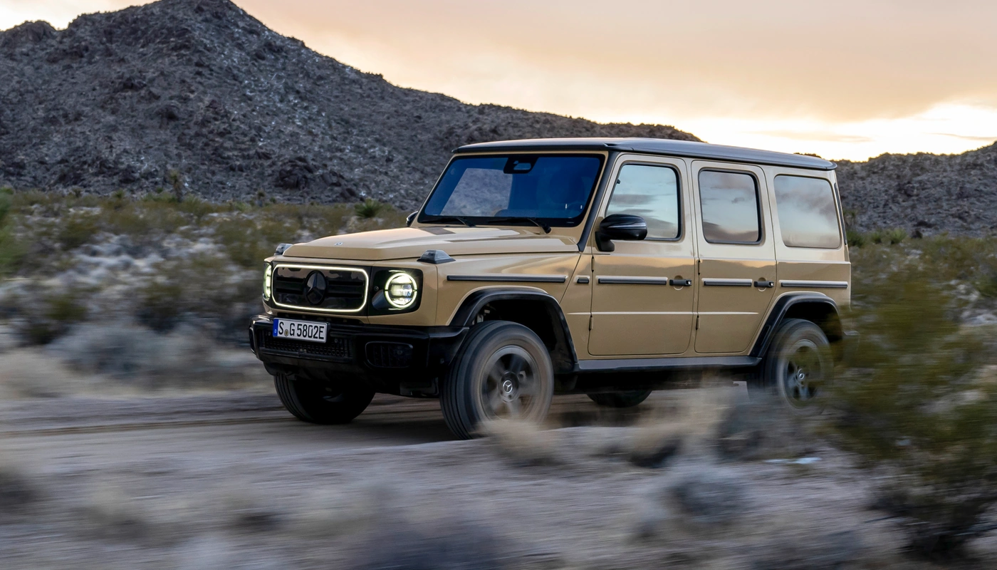 Mercedes Benz G - Contexto Entorno Real Contexto Conduciendo Exterior Lateral Izquierda