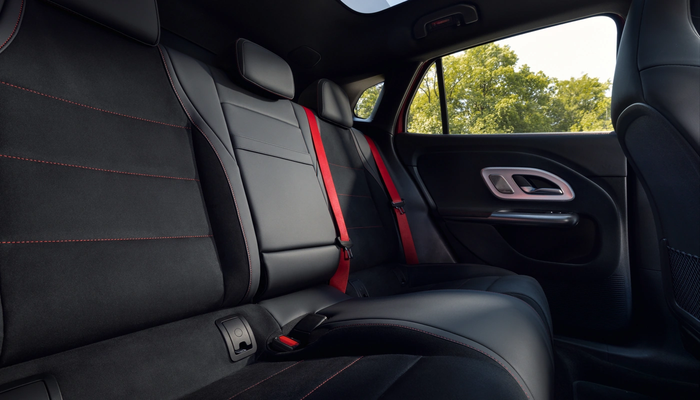 Mercedes Benz Gla - Interior Asientos Traseros