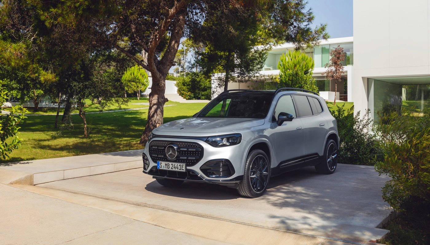 Mercedes Benz Glb - Contexto Entorno Real Contexto Aparcado Exterior Frontal Izquierda