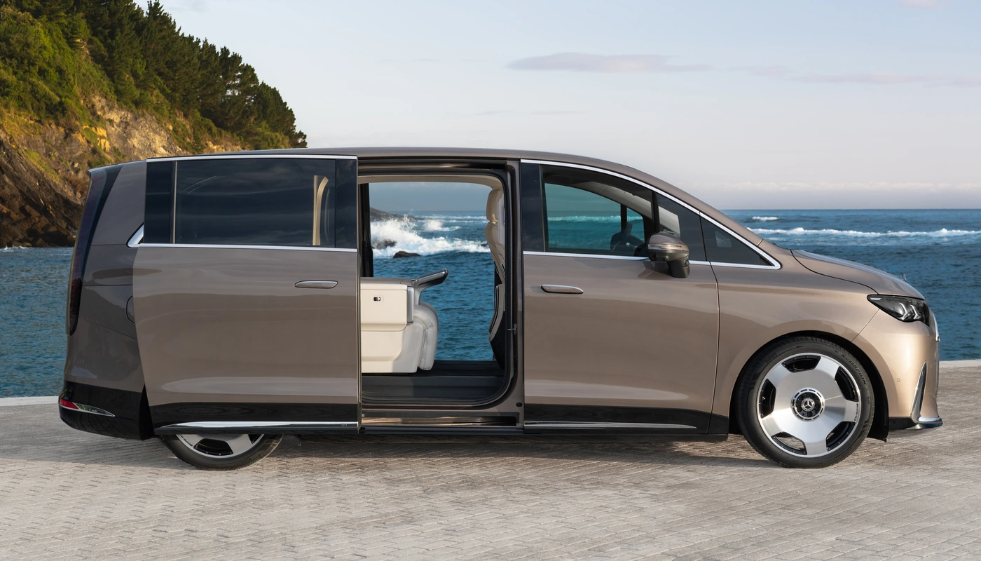 Mercedes Benz Vle - Contexto Entorno Real Contexto Aparcado Exterior Lateral Derecha Exterior Detalle