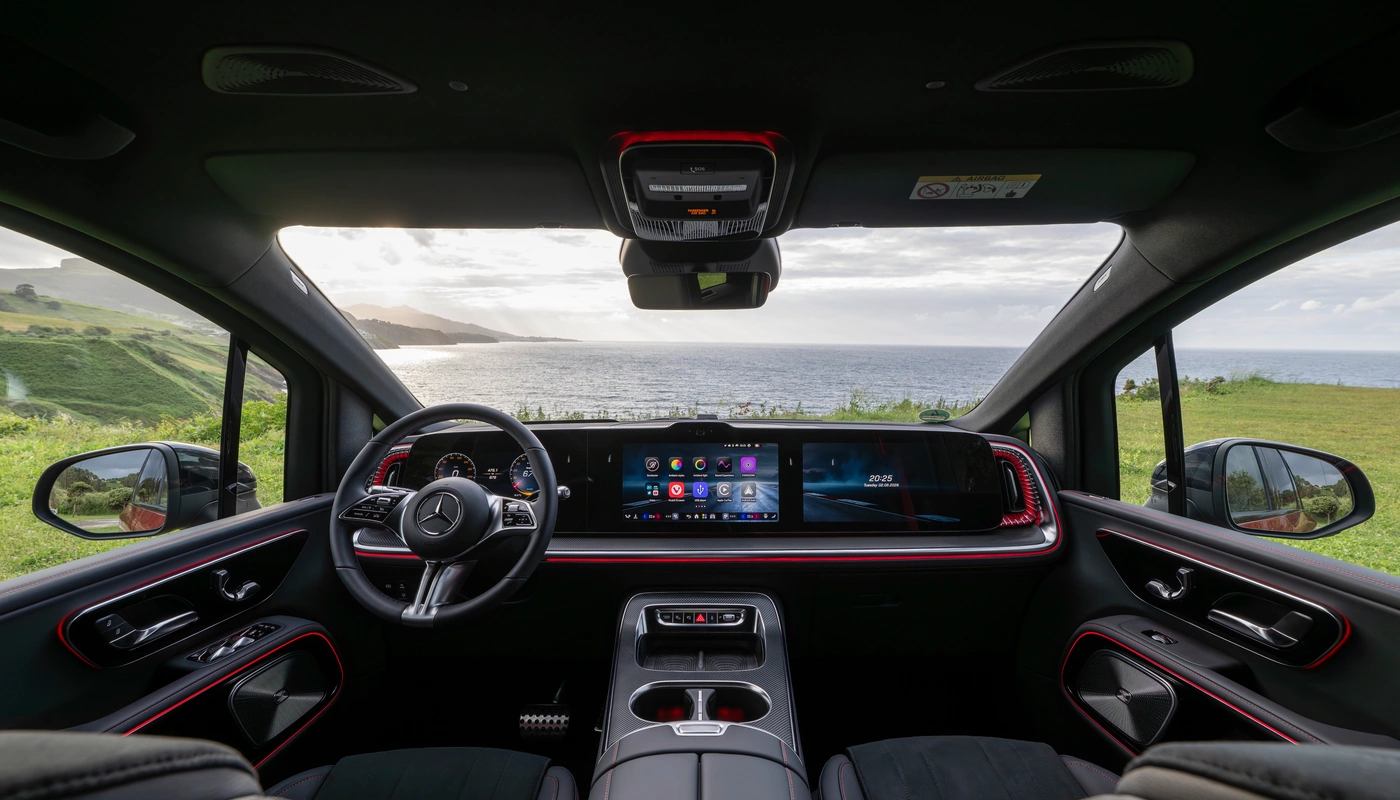 Mercedes Benz Vle - Interior Salpicadero Interior Volante Interior Detalle