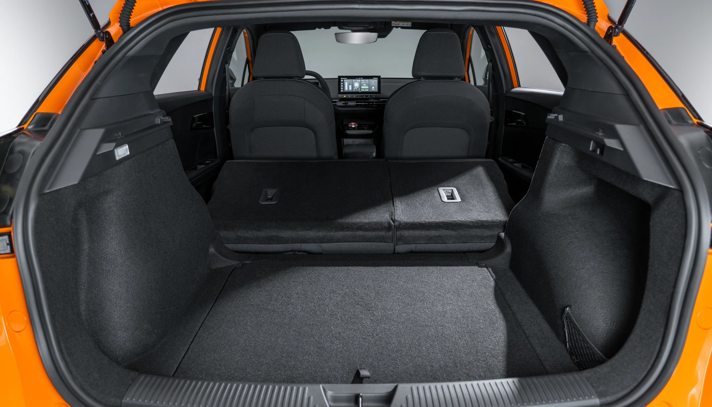 Mg Mg4 Ev - Almacenamiento Maletero