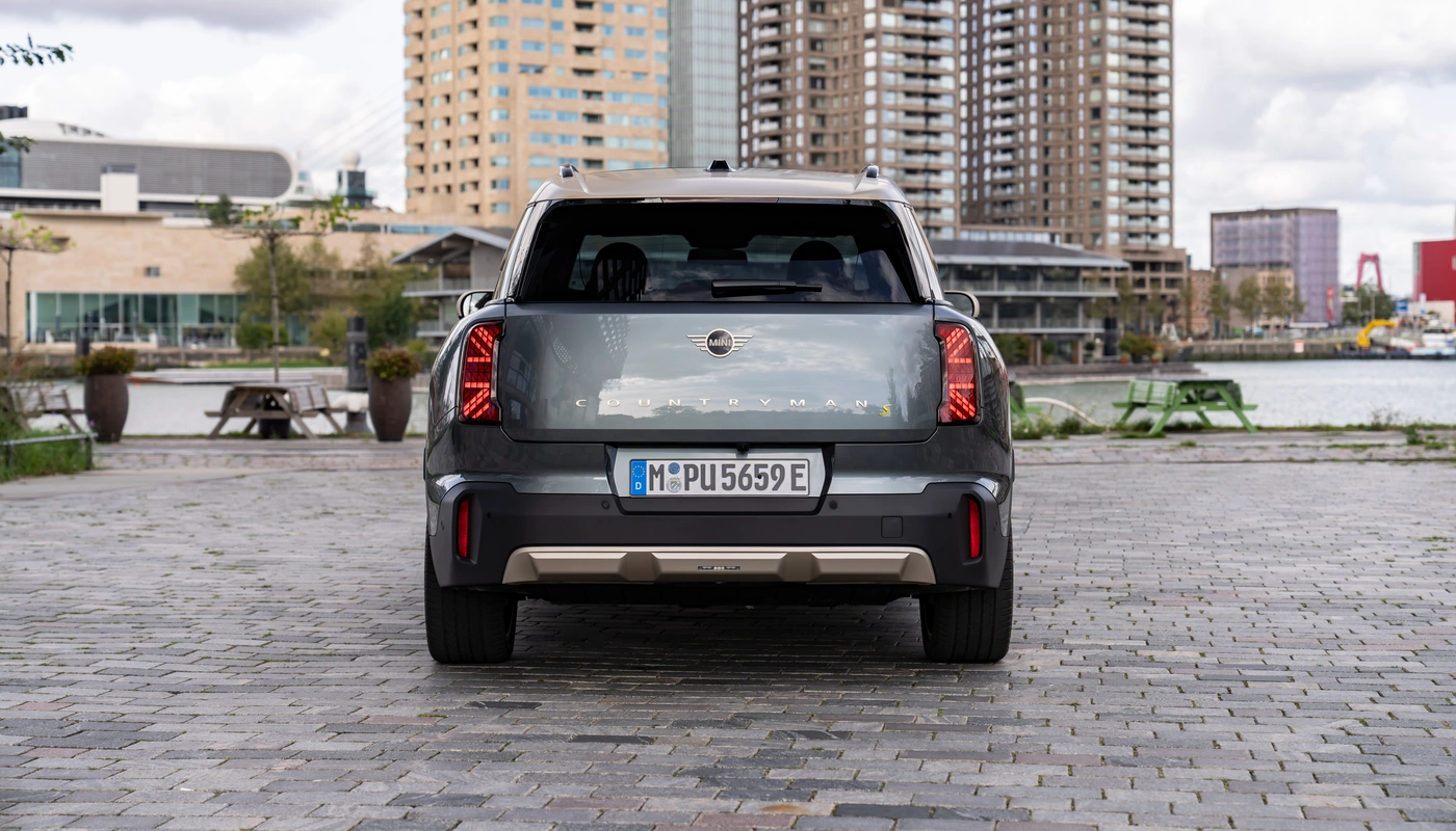 Mini Countryman - Contexto Entorno Real Contexto Aparcado Exterior Trasera