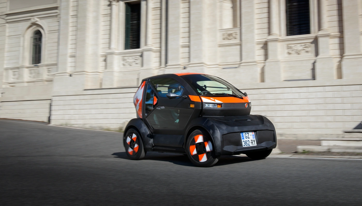 Mobilize Duo - Contexto Entorno Real Contexto Conduciendo Exterior Lateral Derecha