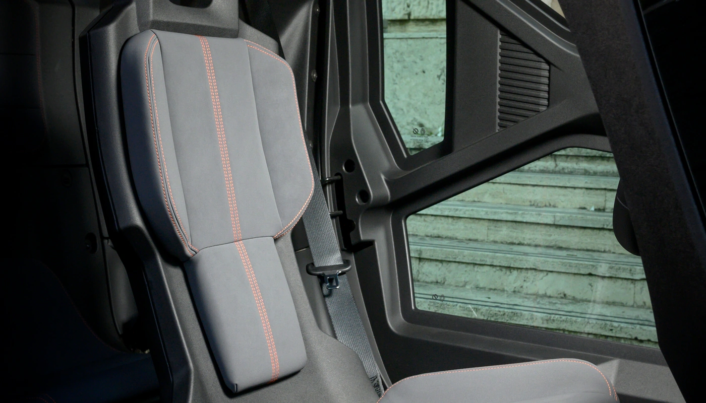 Mobilize Duo - Interior Asientos Delanteros