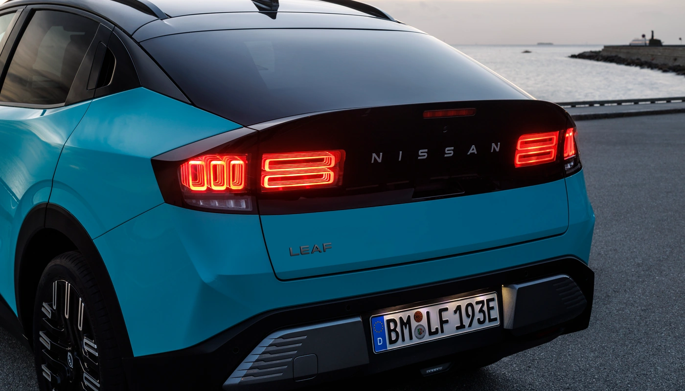 Nissan Leaf - Contexto Entorno Real Contexto Aparcado Exterior Trasera