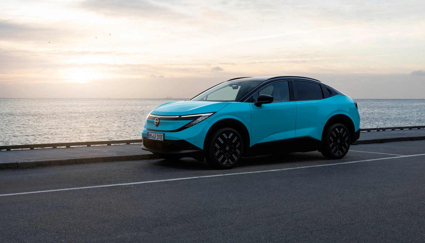 Nissan Leaf - Contexto Entorno Real Contexto Conduciendo Exterior Lateral Izquierda