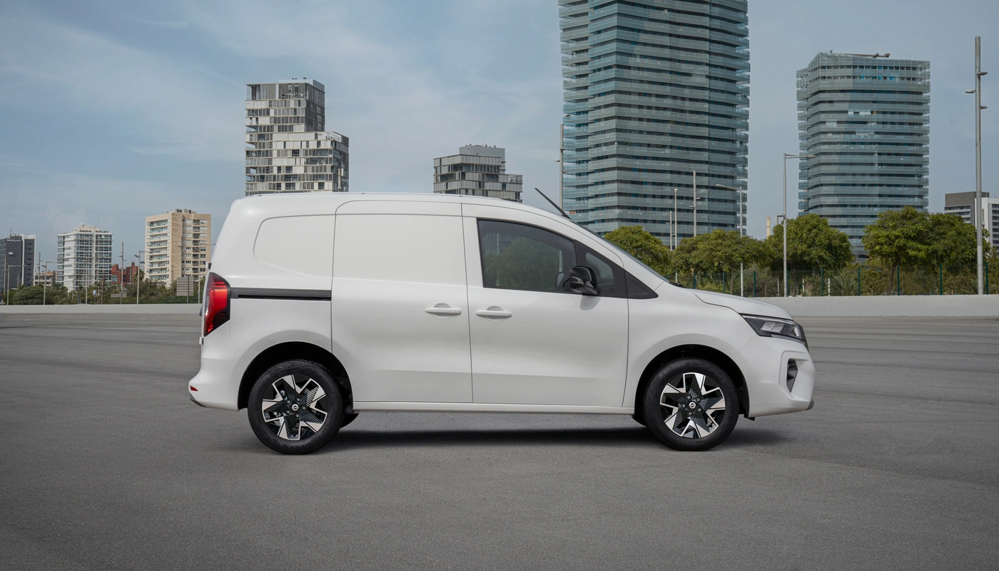 Nissan Townstar Combi Van