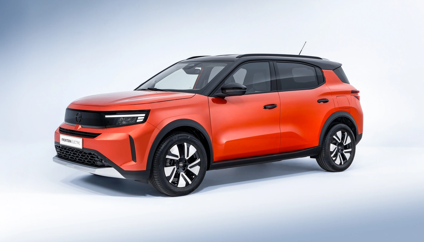 Opel Frontera - Contexto Estudio Contexto Aparcado Exterior Lateral Izquierda