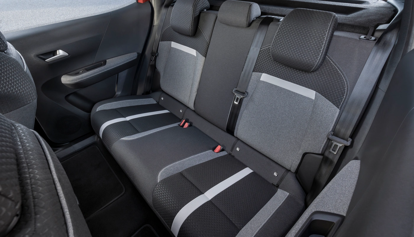 Opel Frontera - Interior Asientos Traseros