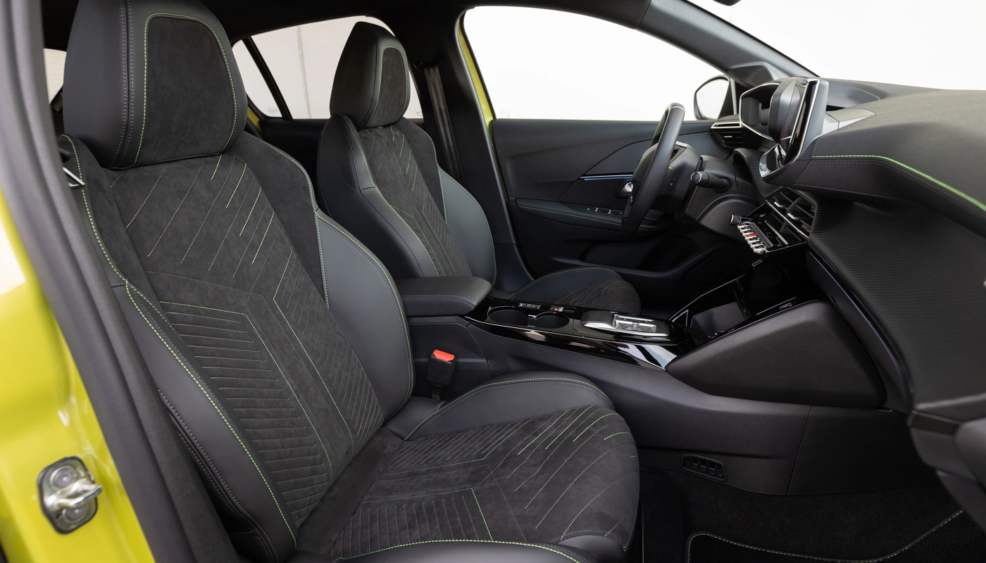 Peugeot E 208 - Interior Asientos Delanteros