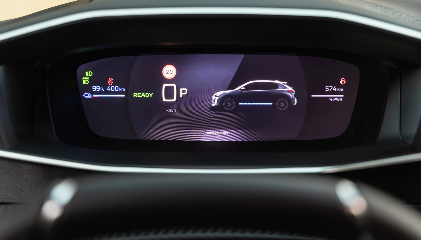 Peugeot E 208 - Interior Salpicadero